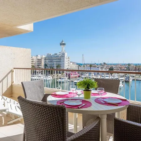 Apart-rent Port Grec 0157 Apartment